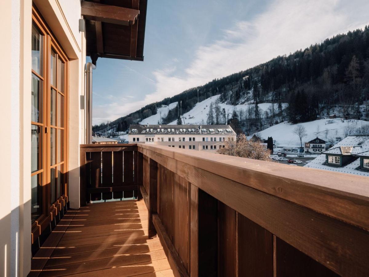 Johann Hotel