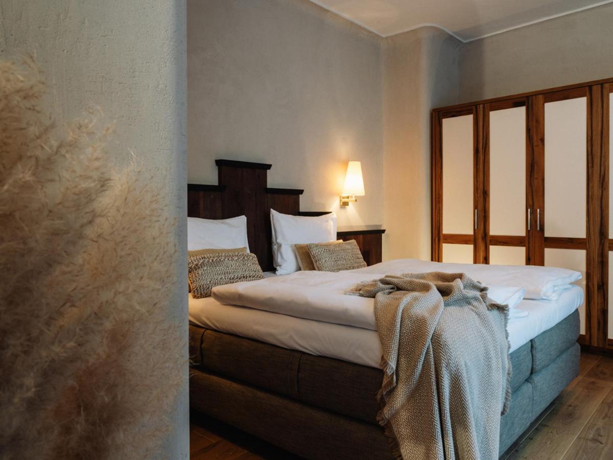 Johann Hotel
